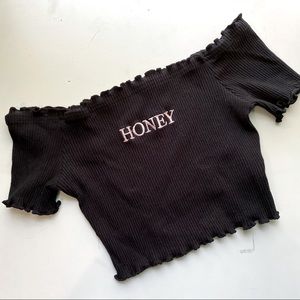 FASHIONNOVA ‘HONEY’ CROP TOP